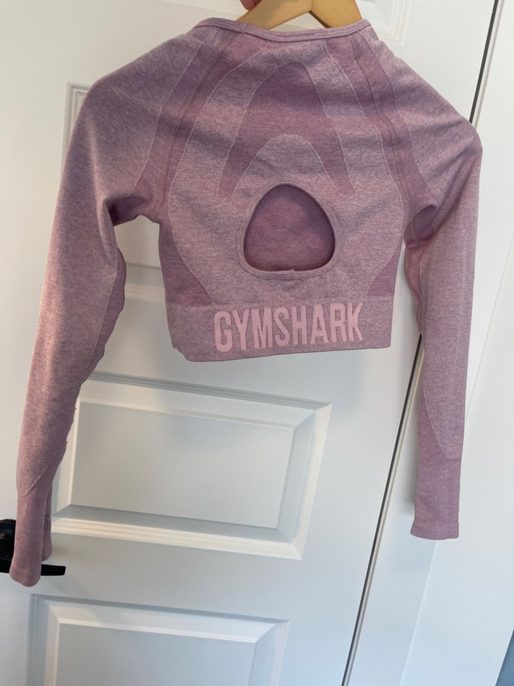 Gymshark Cropped athletic top - Picture 4 of 4